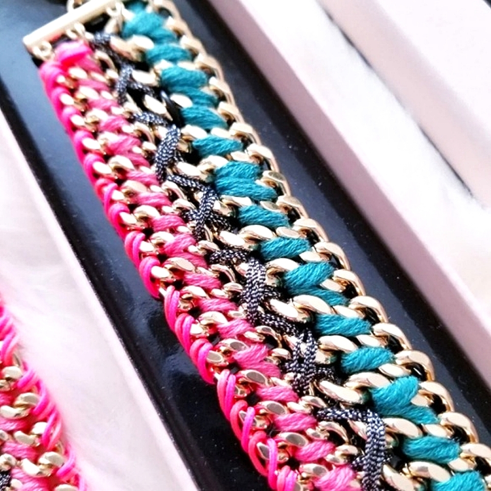 ❣Victoria's  Secret Limited Edition Bracelet